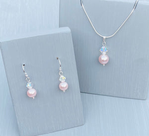 Handmade with Rosaline Pearls and clear crystals and finished with 925 Sterling Silver 18 inch chain -  This makes a gorgeous gift for Mother's day and an amazing Bridal accessory